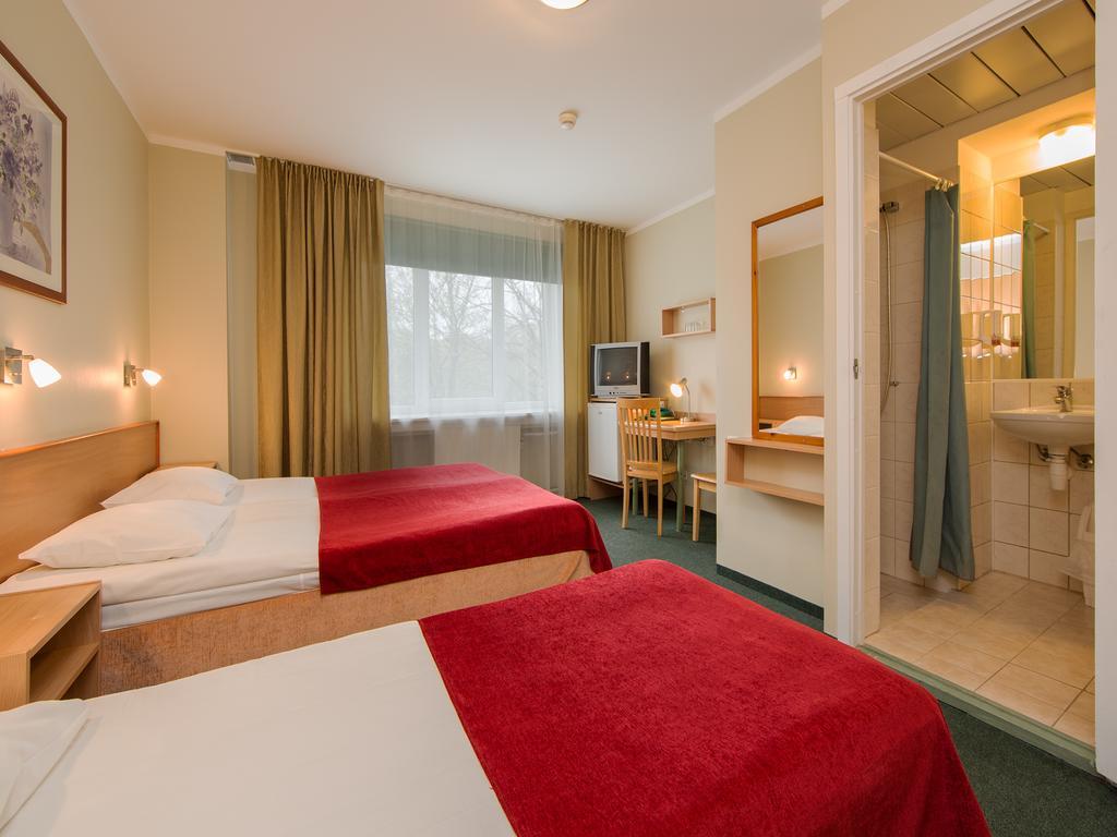 Arabella Hotel Kuressaare Exterior foto